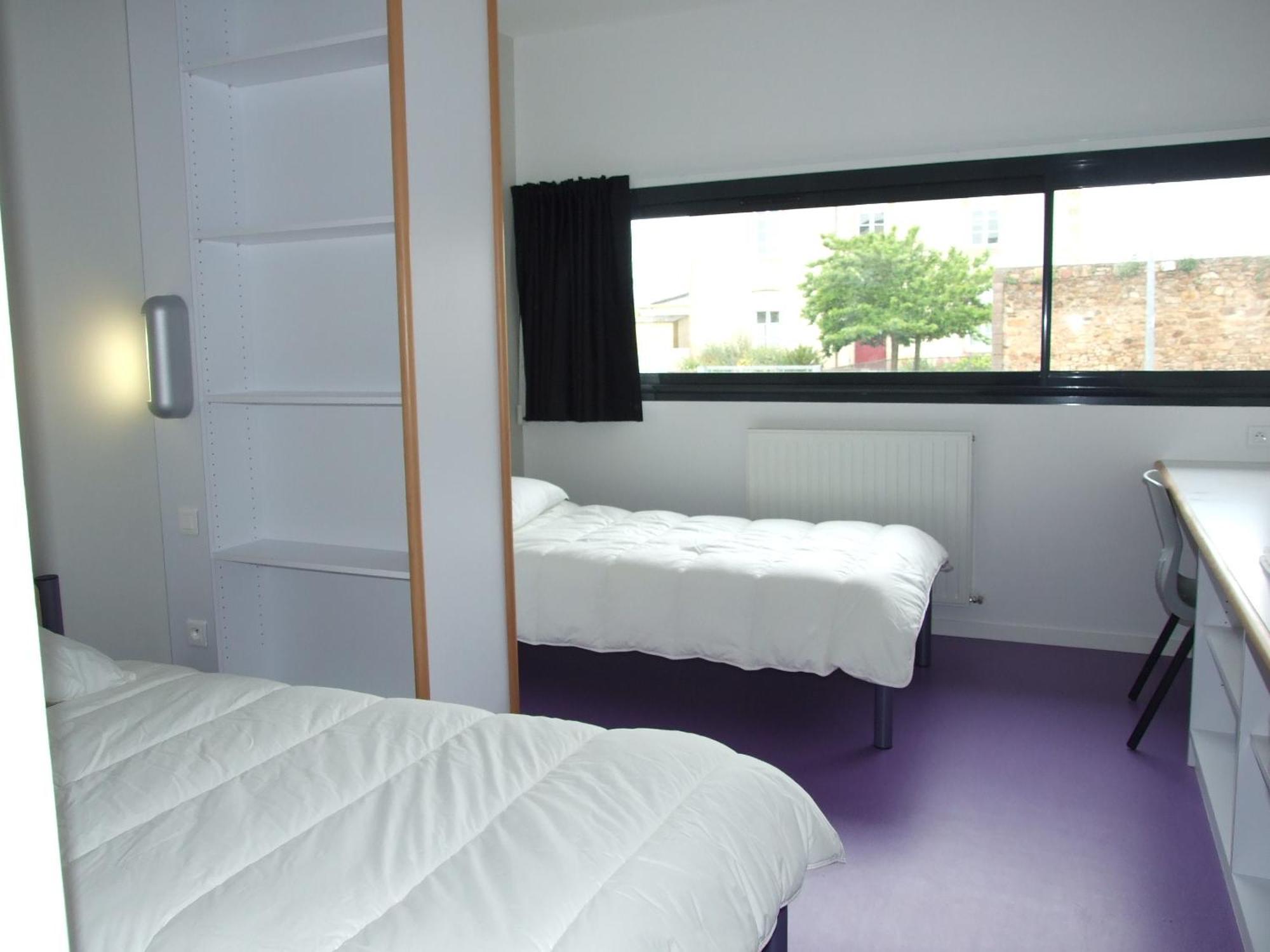 Hotel Jf Accueil & Formation Cholet Exterior foto